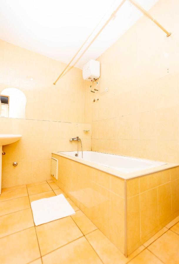 Sky Plus Hotel & Resort Ho Dış mekan fotoğraf