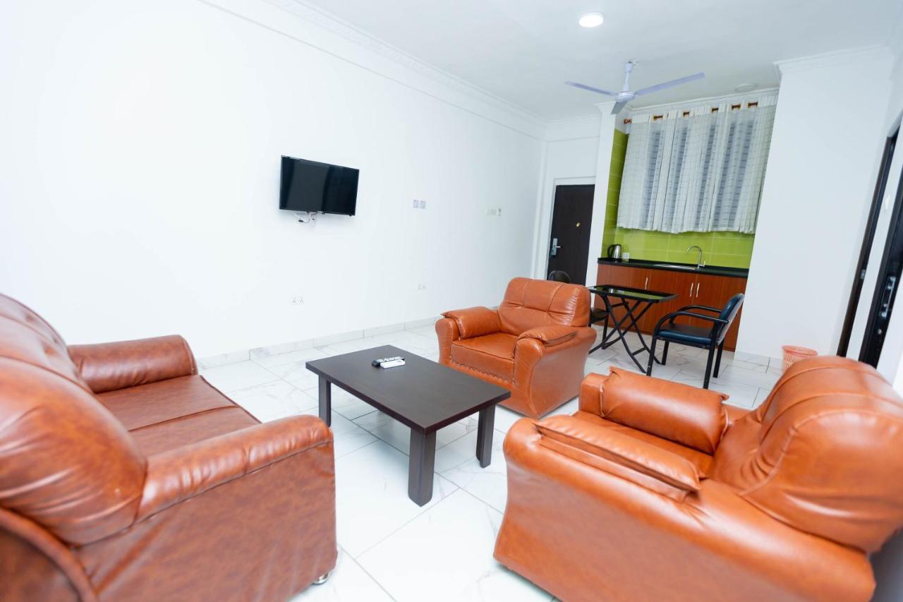 Sky Plus Hotel & Resort Ho Dış mekan fotoğraf